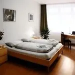 Arena - Mitte Hotel 2*