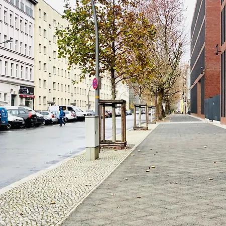 Hotel Arena - Mitte 2*