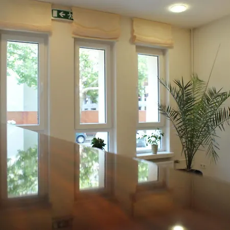 Arena - Mitte 2* Βερολίνο